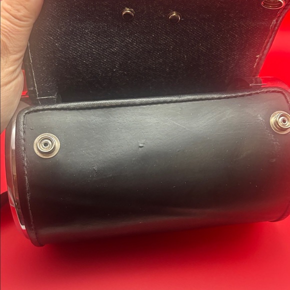 Harley Davidson mini barrel bag, good condition - Picture 8 of 11